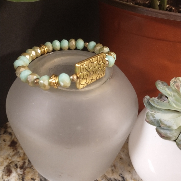 Bracelet - Picture 2 of 4